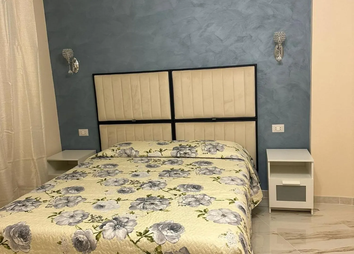 Sofia Holiday Home Rome Italy