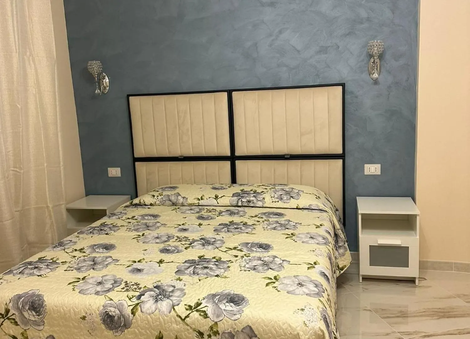 Sofia Holiday Home Rome 0*,  Italy